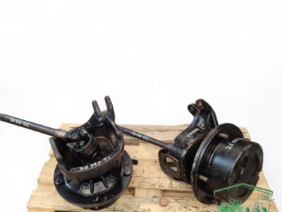 Zwolnica Zwrotnica Piasta Półoś 450/10203P JCB 535-95