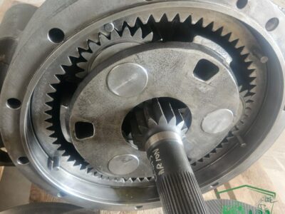 Zwolnica tylna 4361994HO1 Reduktor 4304304M12 Massey Ferguson 7619