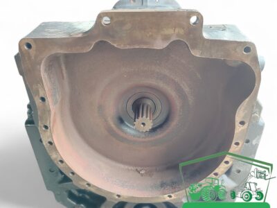 Obudowa skrzyni biegów 222659A4 / 304328A1 Case IH MX 90C