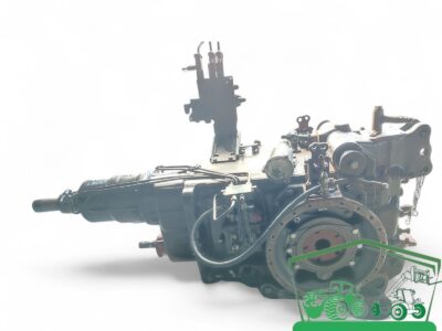 Tylny most / Dyferencjał / Skrzynia biegów / TB 0238 / Valmet 8050