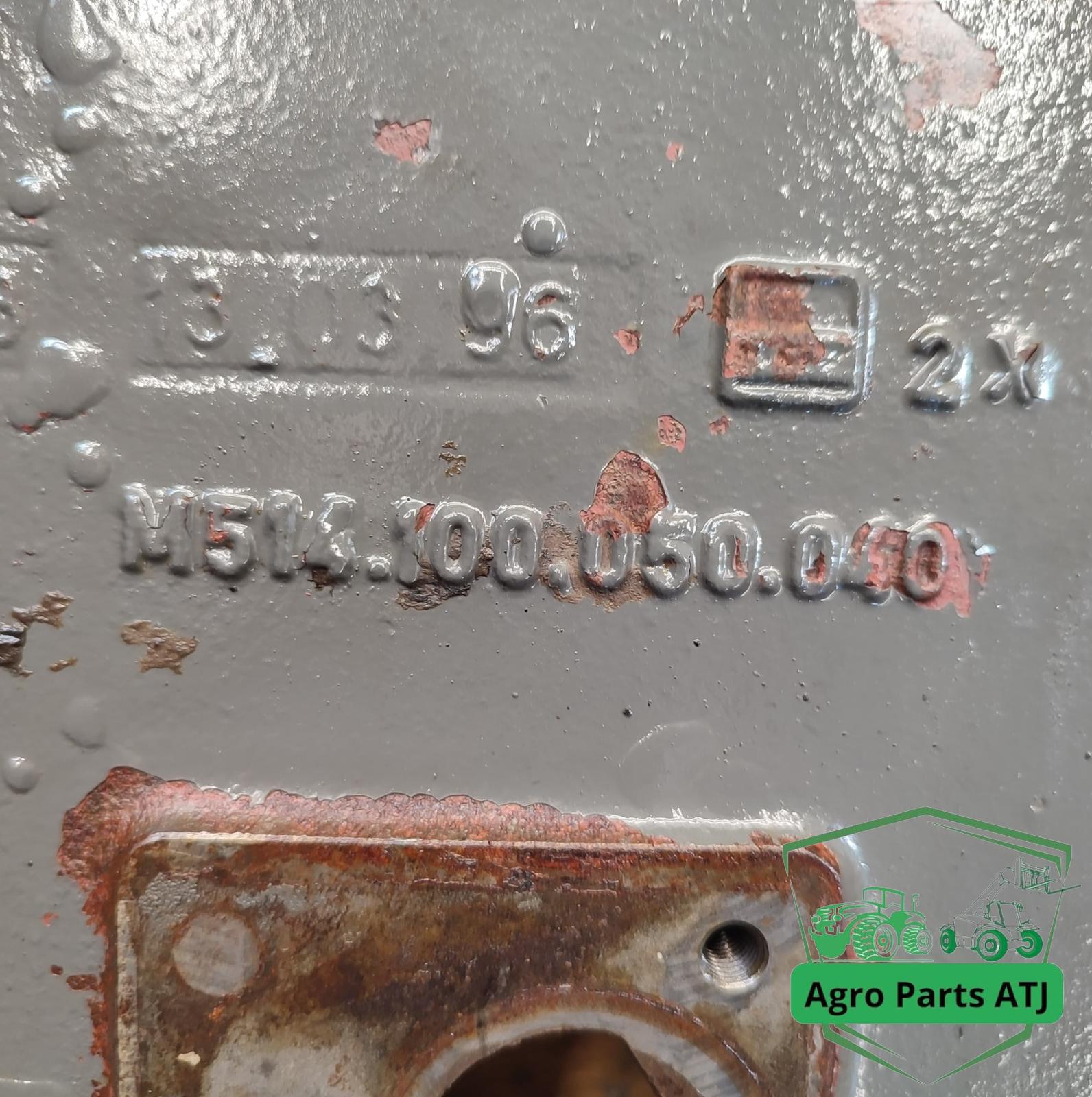 Pokrywa / dekiel skrzyni M514100050040 Fendt 512 Favorit