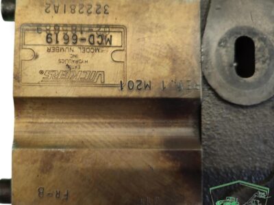 Sekcja rozdzielacza 322281A2 VICKERS MCD-6619 Case MX 100