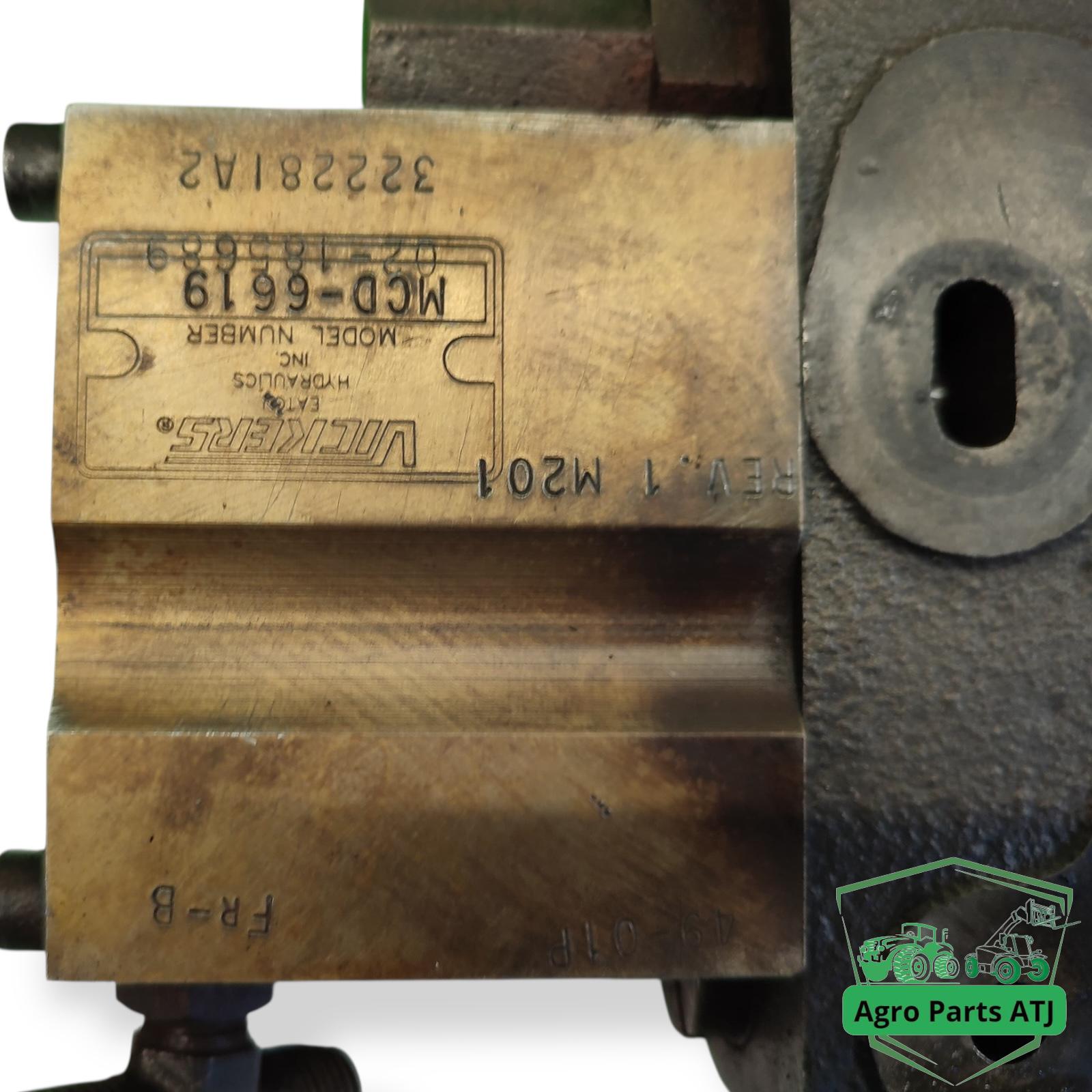 Sekcja rozdzielacza 322281A2 VICKERS MCD-6619 Case MX 100