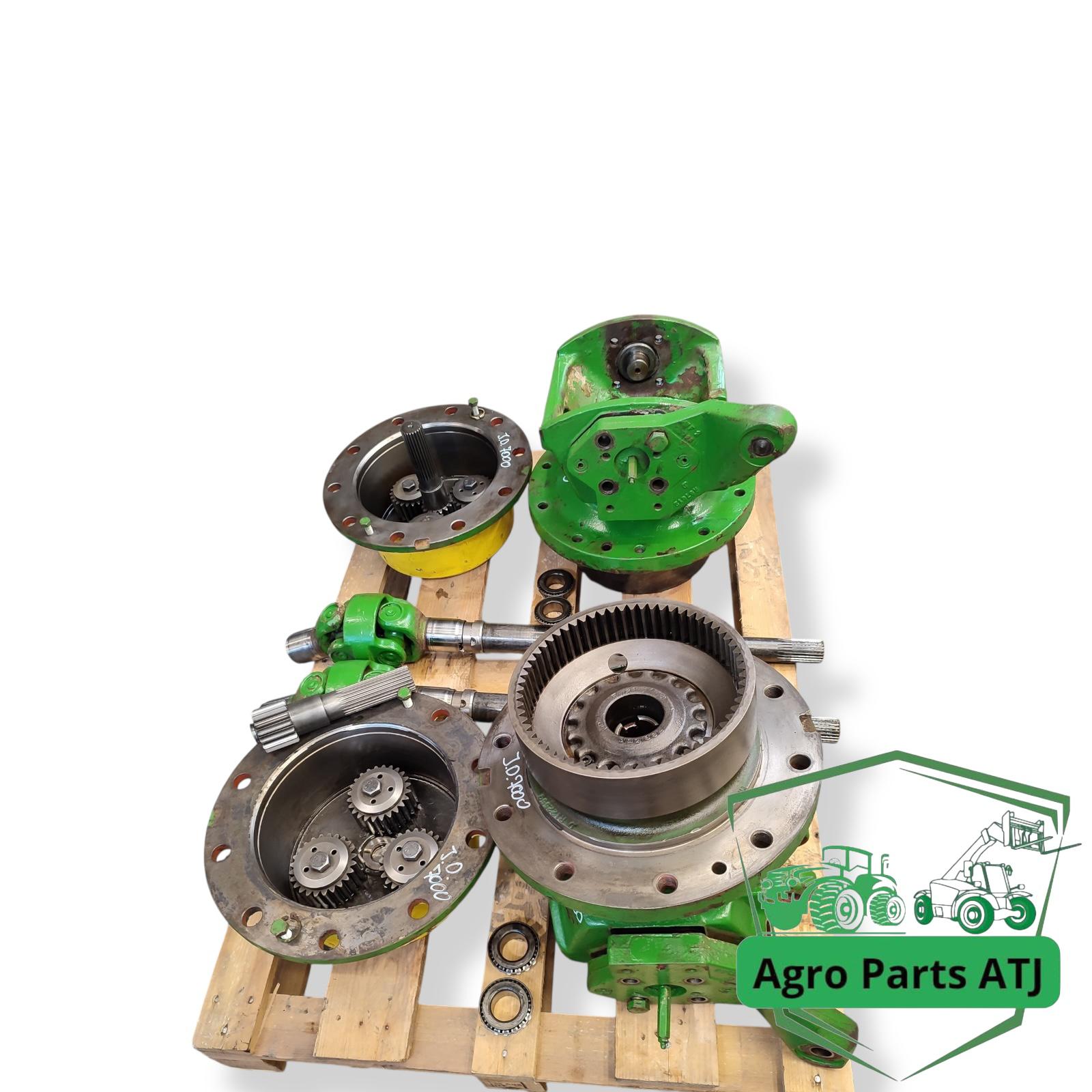 Zwrotnica Zwolnica Półoś RE65603 R112859 JOHN DEERE 7600 7700 7800