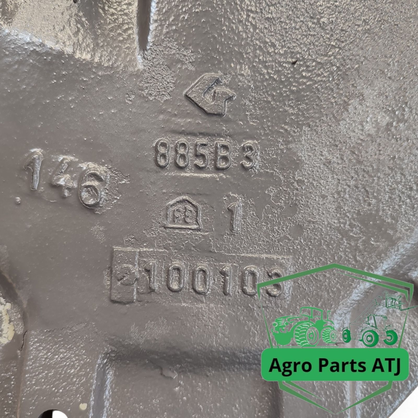 Obudowa Ramiona TUZ 885B3 100103 Renault Ares 616 RZ.