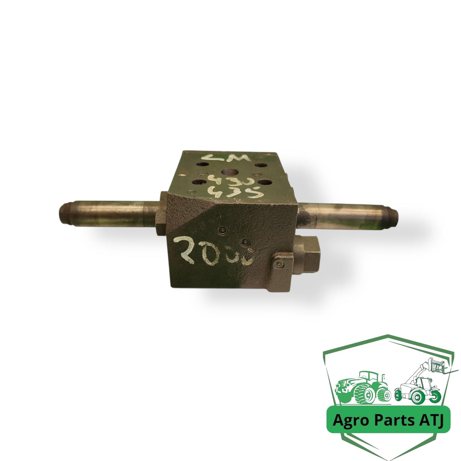 Zawór hydrauliczny rewersu skrzyni biegów New Holland LM 430