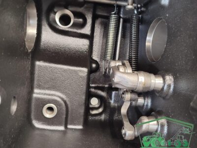 Plecak Podstawa Pompy Hydraulicznej ZM 001566905 Deutz-fahr Agrofarm 85