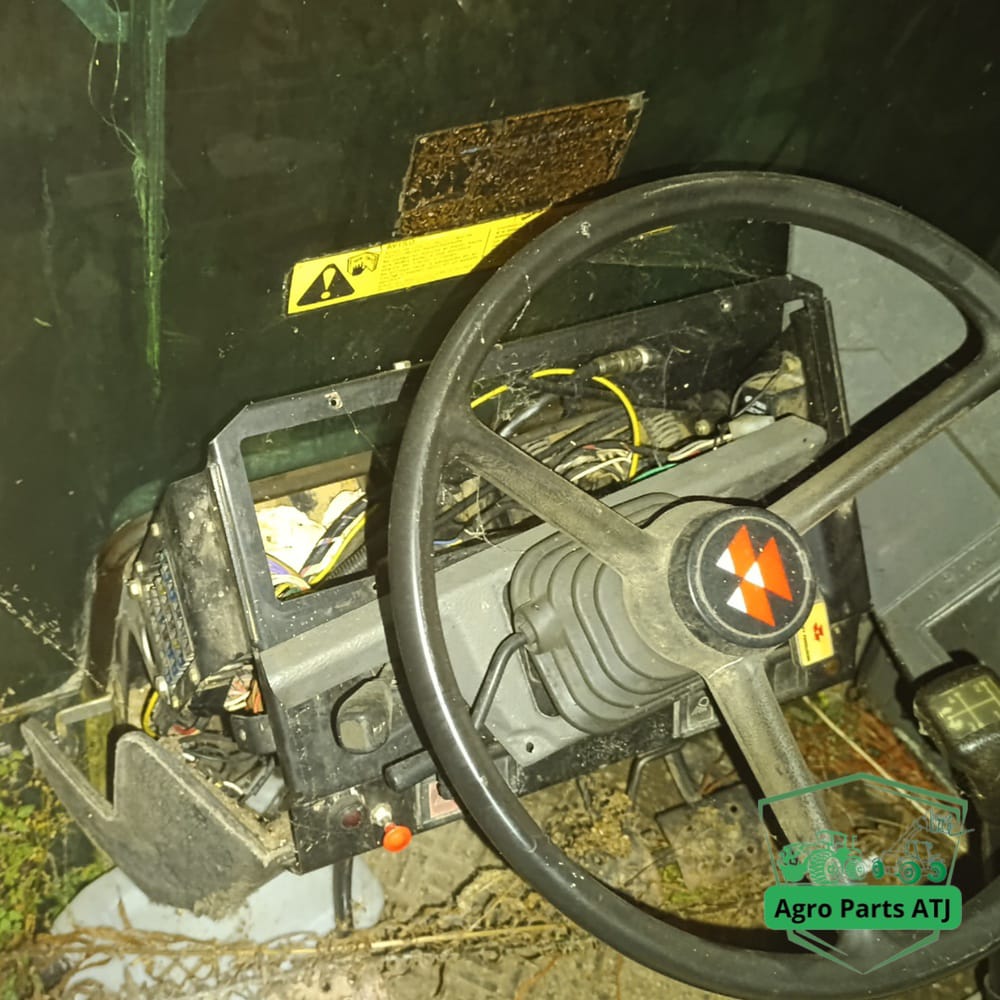 Kabina Kompletna Massey Ferguson 3645