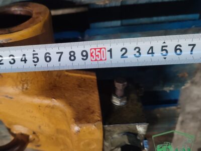 Siłownik Cylinder hydrauliczny ramienia 240929 Manitou MLT 741