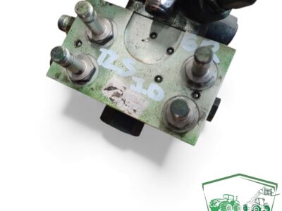 Blok zaworu amortyzacji osi TLS AL205562 John Deere 6050R