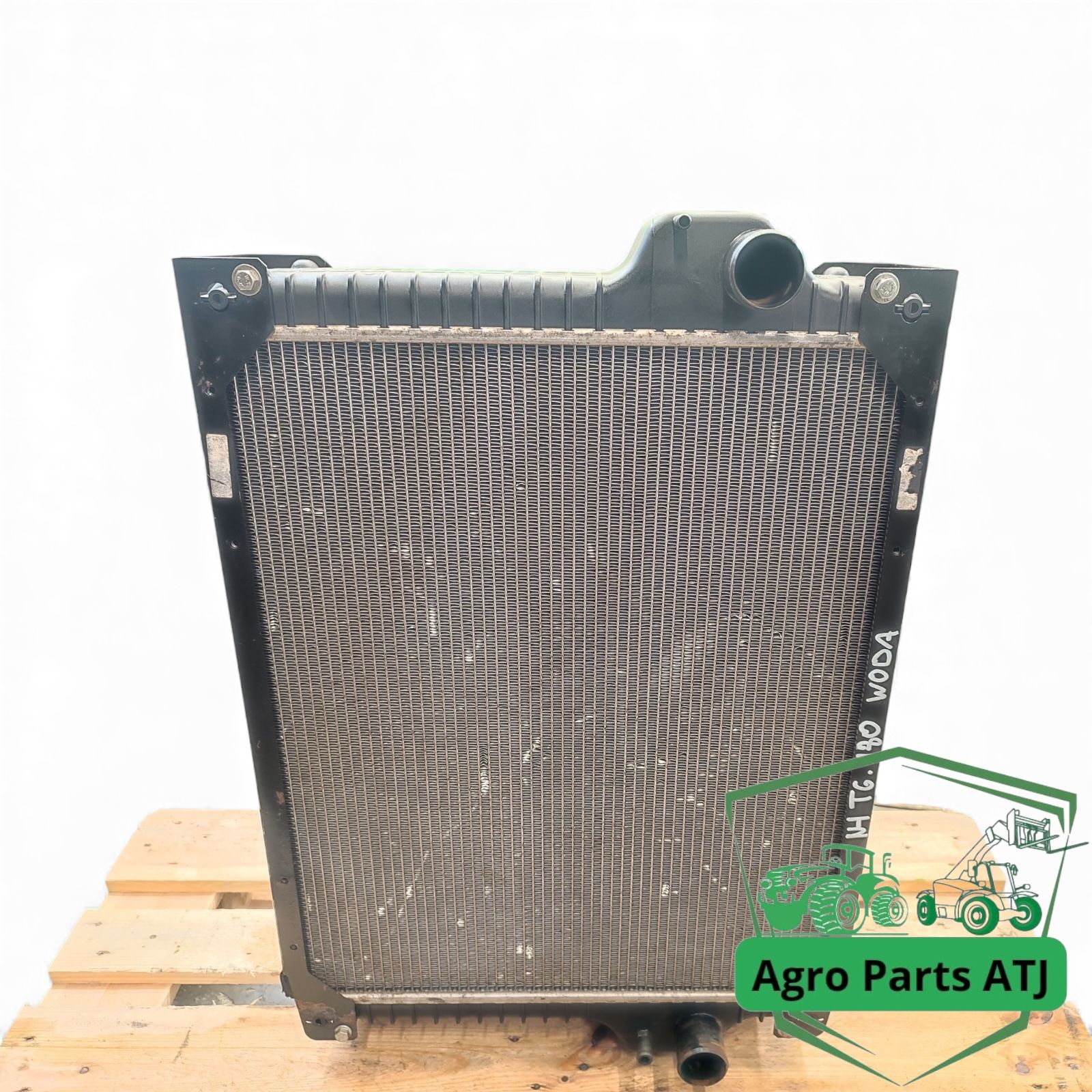 Chłodnica MN422135-60410N Denso 84485110 New Holland / Case / Steyr