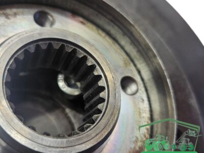 Koło zamachowe 3121K13A/1 Piasta skrzyni Manitou MLT