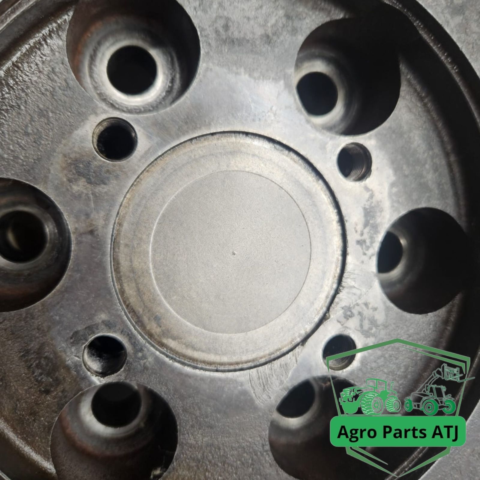 Koło zamachowe 3121K13A/1 Piasta skrzyni Manitou MLT