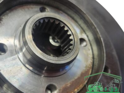 Koło zamachowe 3121K13A/1 Piasta skrzyni Manitou MLT