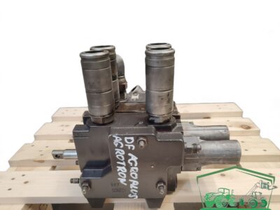 Rozdzielacz SB23 R917005614 0521610071 Deutz-Fahr Agrotron 6.15