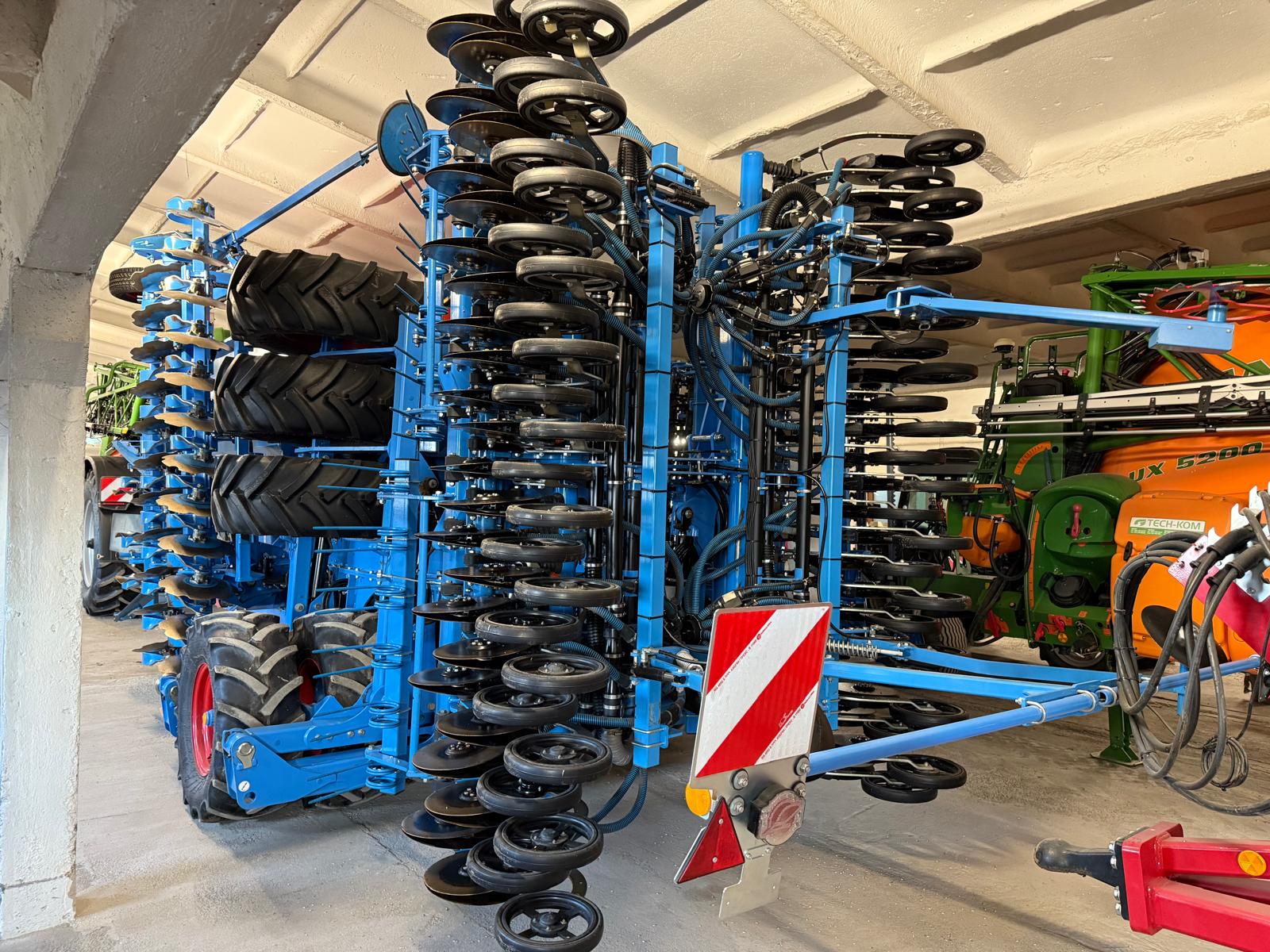 Siewnik zbożowy Lemken Compakt Solitair 9 K 600 DS 125