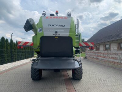 Claas Tucano 430