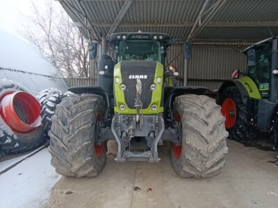 Ciągnik rolniczy Claas Axion 950 2018r