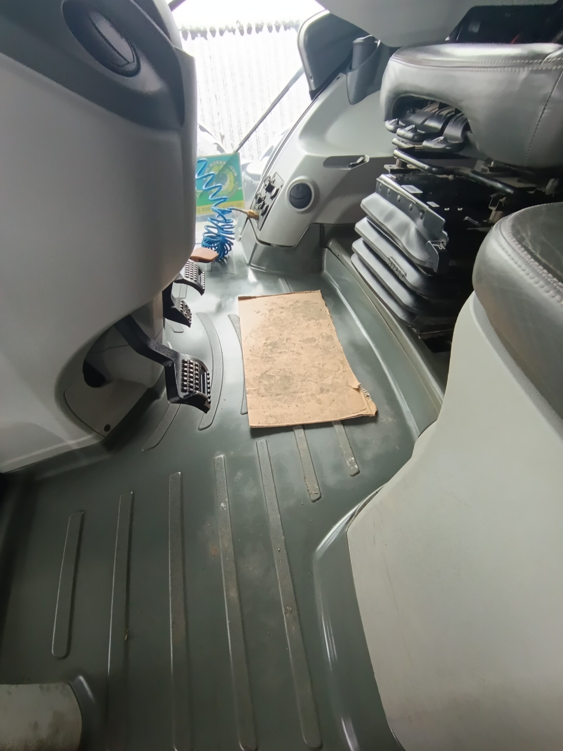 Ciągnik rolniczy Claas Axion 950 2018r