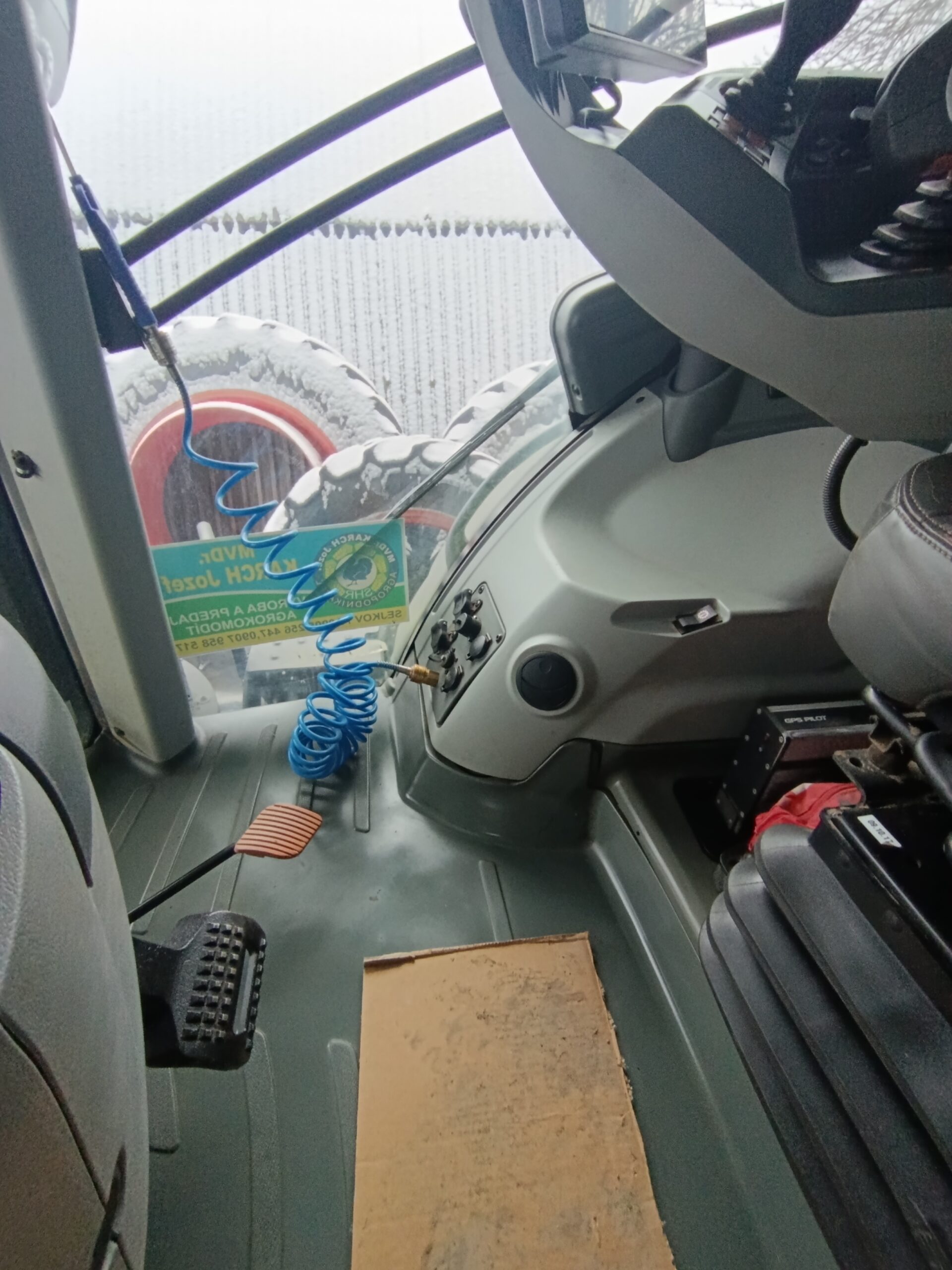 Ciągnik rolniczy Claas Axion 950 2018r