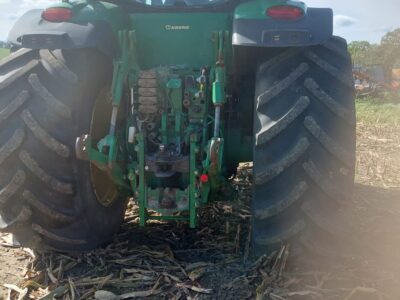 John Deere 7230R. 2012r