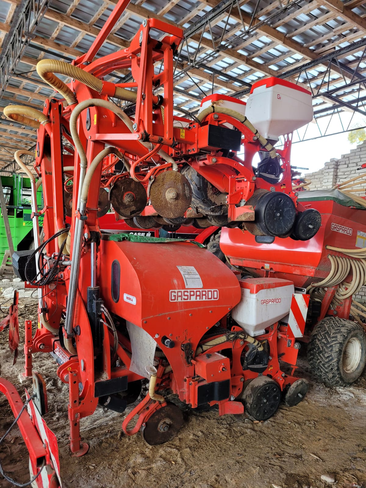 Siewnik do kukurydzy Gaspardo 8 rzędowy, talerzowy