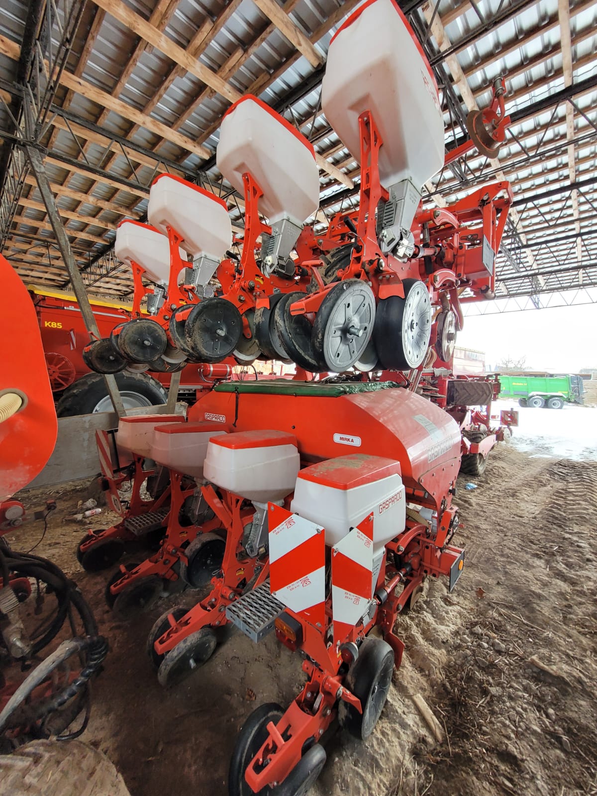 Siewnik do kukurydzy Gaspardo 8 rzędowy, talerzowy