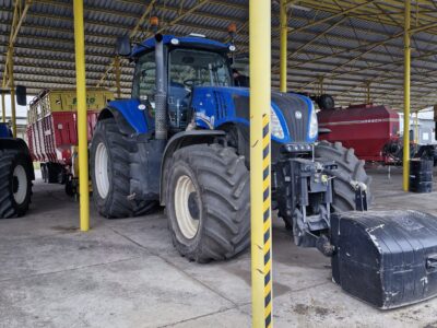 New Holland T 8.420