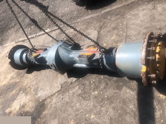 Most napędowy ZF AP-415/LK - Półoś