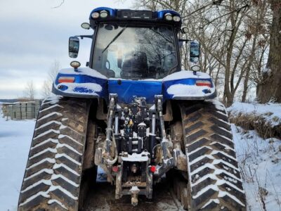 New Holland T 8.435