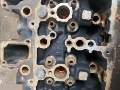 Deutz TCD 2013 L06 4V - Głowica Cylindrów