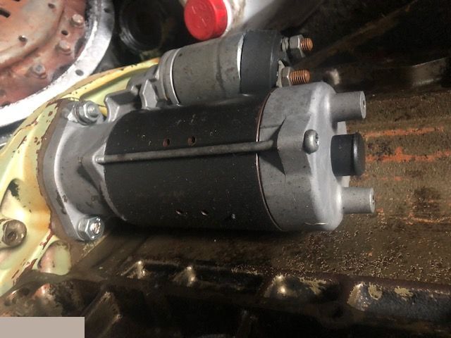 Deutz F4L1011 Rozrusznik