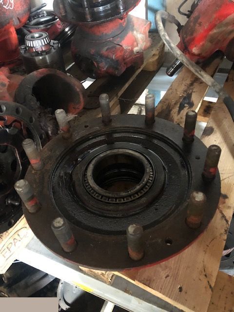 Manitou Zwolnica Piasta [10 Szpilek]