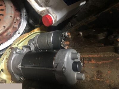 Deutz F4L1011 Rozrusznik