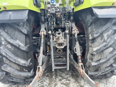 CLAAS AXION 920