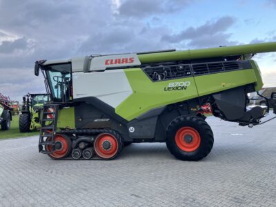 CLAAS LEXION 8700 TERRA TRAC
