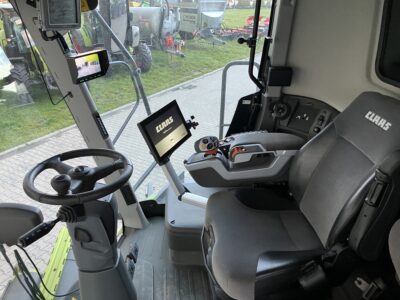 CLAAS LEXION 8700 TERRA TRAC