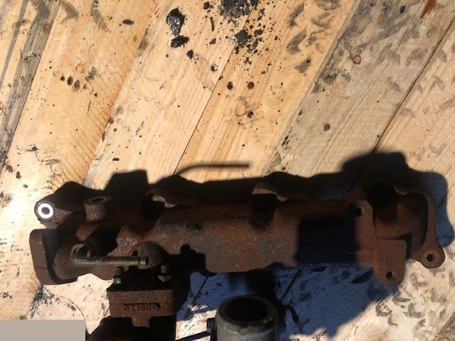 Perkins F5HFL414C - Kolektor Wydechowy