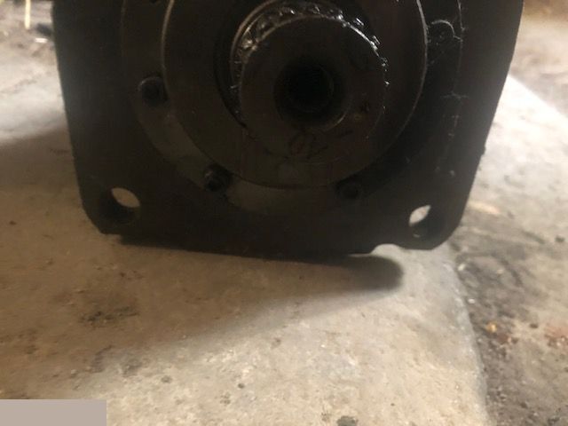 Claas Dominator - Silnik Hydrauliczny Hydromotor Sauer SMF