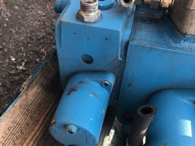 Liebheer L564 - Rozdzielacz Dodatkowa Sekcja