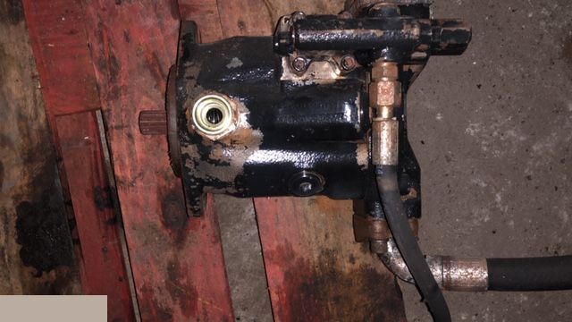 Manitou 634 - Pompa Hydrauliki