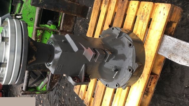 Claas Arion - Zwolnica Tylna