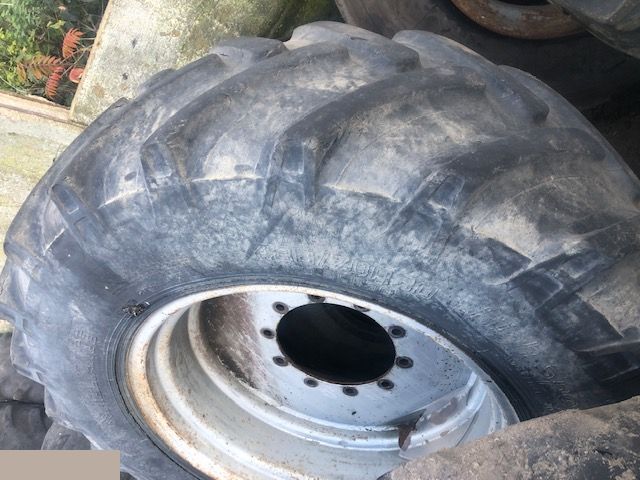 JCB Fastrack - Koła 480/70 R30