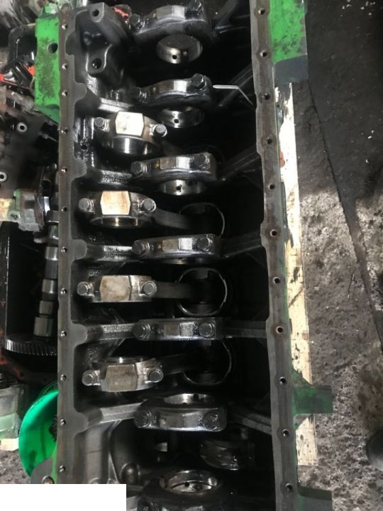 Blok Silnika John Deere 6068 , R504850