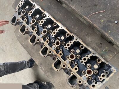 Deutz TCD 2013 L06 4V - Głowica Cylindrów