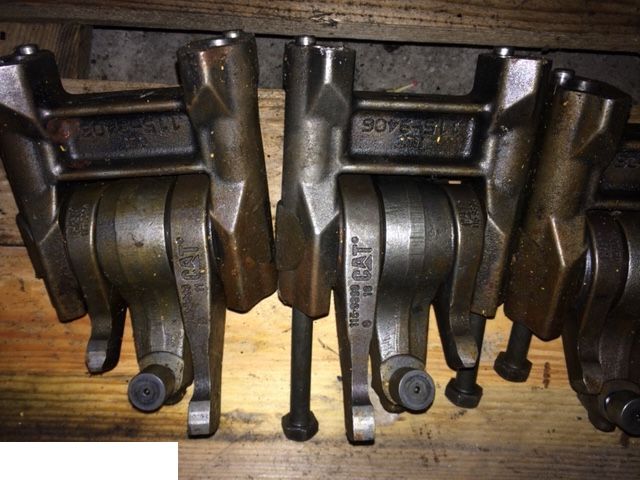 Cat c15 - Młotki Zaworowe