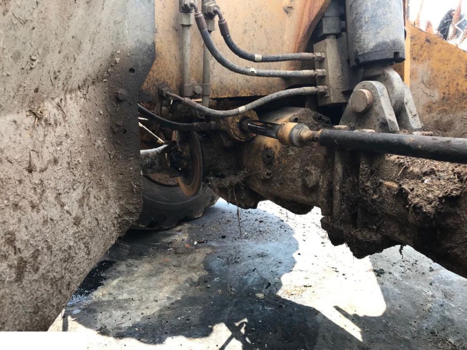 Cat th355 - Most Napędowy Półoś Piasta Atak Silnik C6 Skrzynia Biegów Ramię