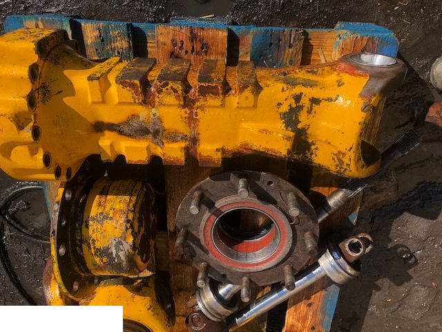 Caterpillar TH - Clark Hurth - Półoś Zwrotnica [CZĘŚCI]