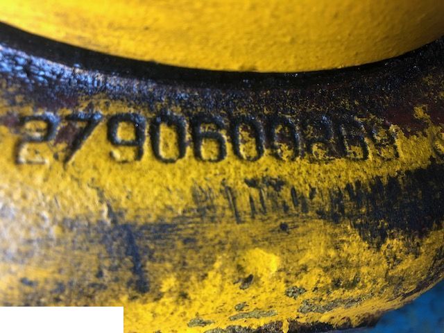 Caterpillar TH - Piasta