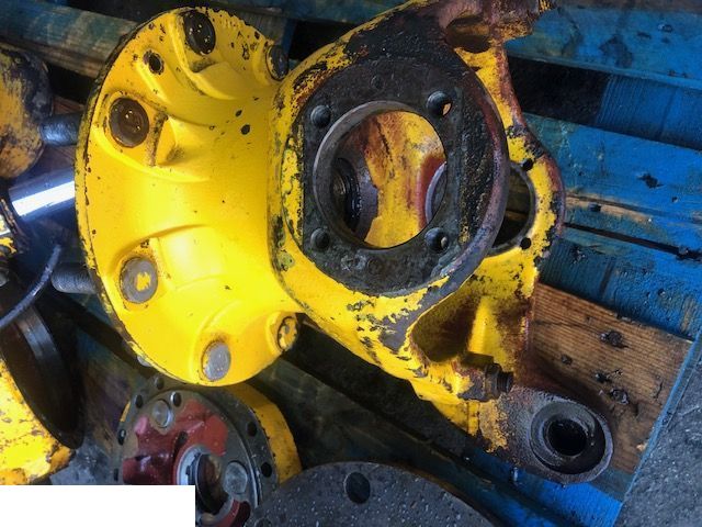 Caterpillar TH - Piasta